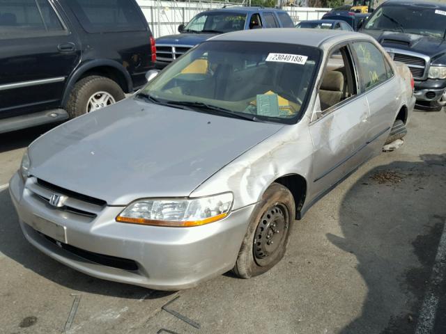 JHMCG6653XC033631 - 1999 HONDA ACCORD LX BROWN photo 2