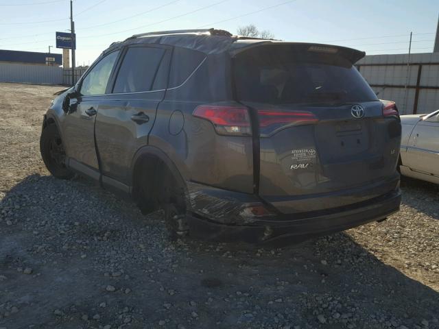 JTMZFREV4GJ094385 - 2016 TOYOTA RAV4 LE GRAY photo 3