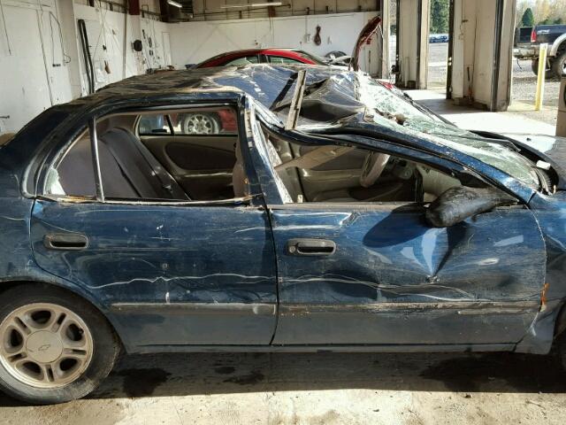 1Y1SK5282YZ438511 - 2000 CHEVROLET GEO PRIZM BLUE photo 9