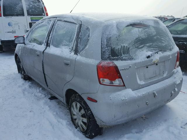 KL1TD66668B091654 - 2008 CHEVROLET AVEO BASE SILVER photo 3