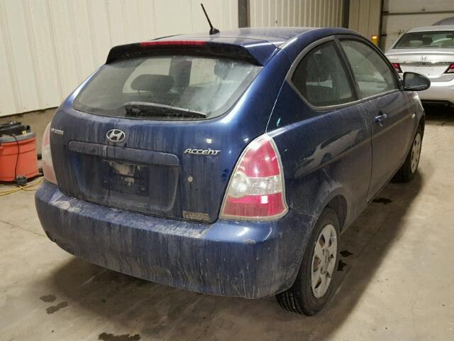 KMHCN35C07U018354 - 2007 HYUNDAI ACCENT BAS BLUE photo 4