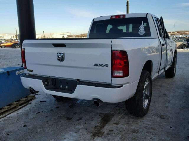 1C6RR7FT7HS861643 - 2017 RAM 1500 ST WHITE photo 4