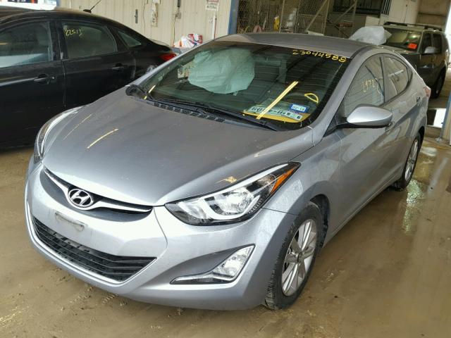 5NPDH4AE5FH595659 - 2015 HYUNDAI ELANTRA SE GRAY photo 2