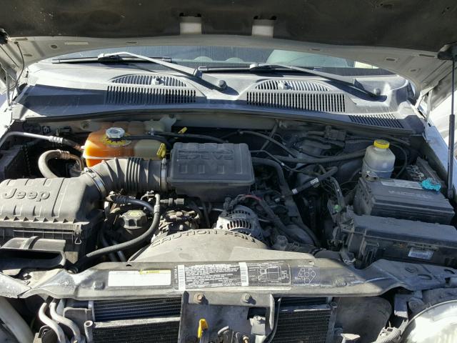 1J4GL48K02W140305 - 2002 JEEP LIBERTY SP SILVER photo 7