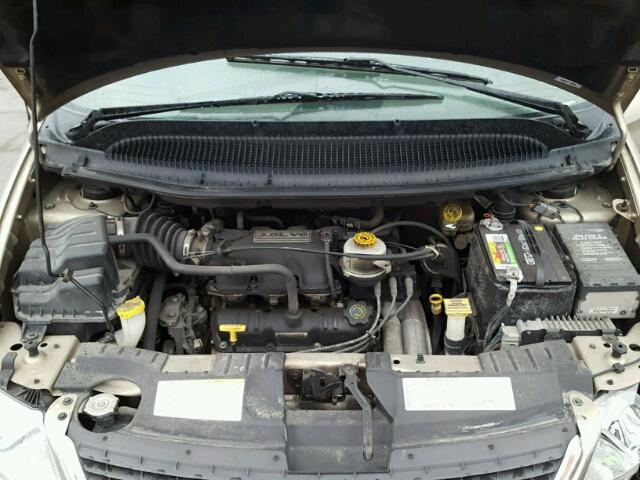 2C8GT64L82R657780 - 2002 CHRYSLER TOWN & COU GOLD photo 7