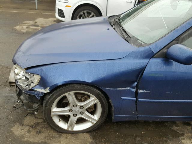 JTHBD192730076194 - 2003 LEXUS IS 300 BLUE photo 9