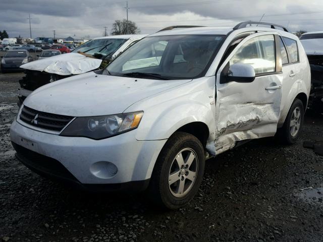 JA4MT31X18Z017929 - 2008 MITSUBISHI OUTLANDER WHITE photo 2