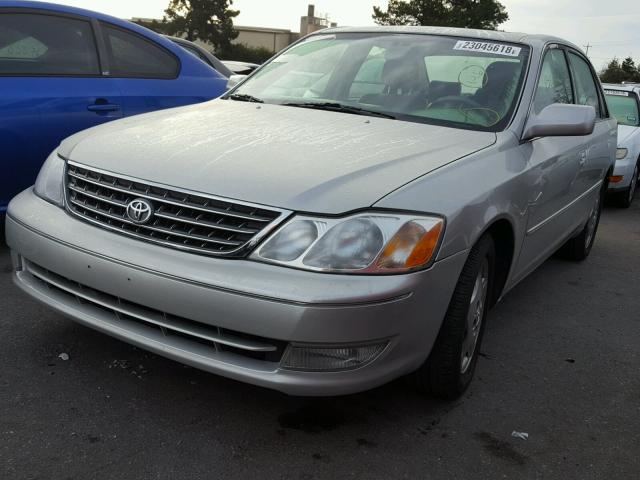 4T1BF28B33U314923 - 2003 TOYOTA AVALON XLS SILVER photo 2