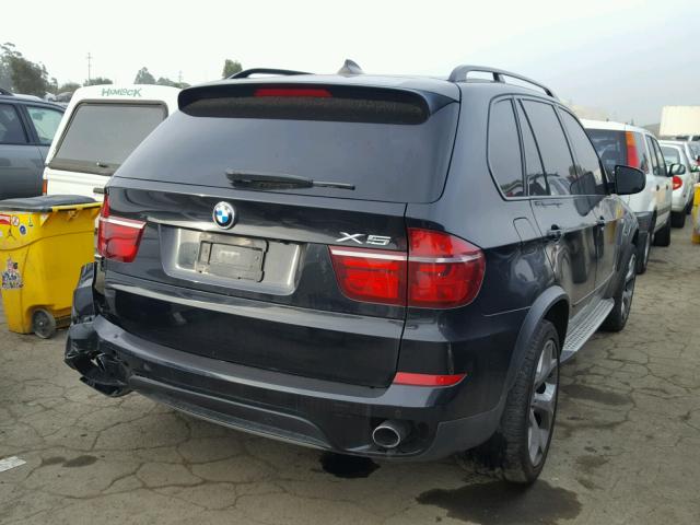 5UXZV4C51BL415044 - 2011 BMW X5 XDRIVE3 BLACK photo 4