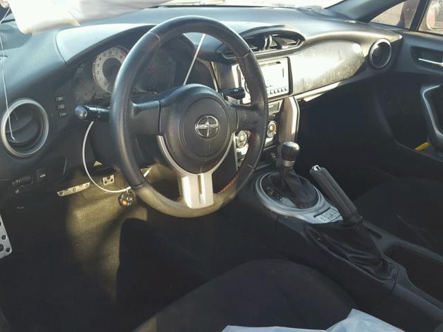 JF1ZNAA11D2709008 - 2013 TOYOTA SCION FR-S წითელი ფოტო 9