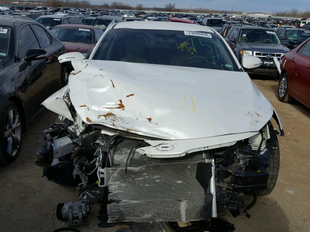 KNAGM4A79F5582002 - 2015 KIA OPTIMA LX WHITE photo 7