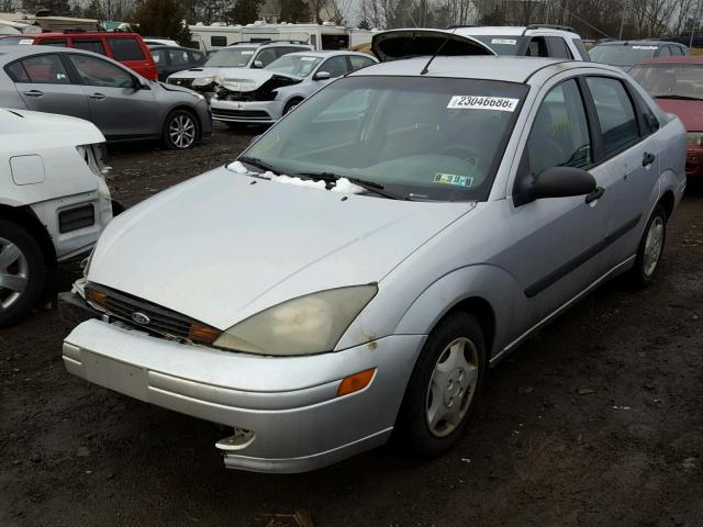 1FAFP33P23W325319 - 2003 FORD FOCUS LX SILVER photo 2