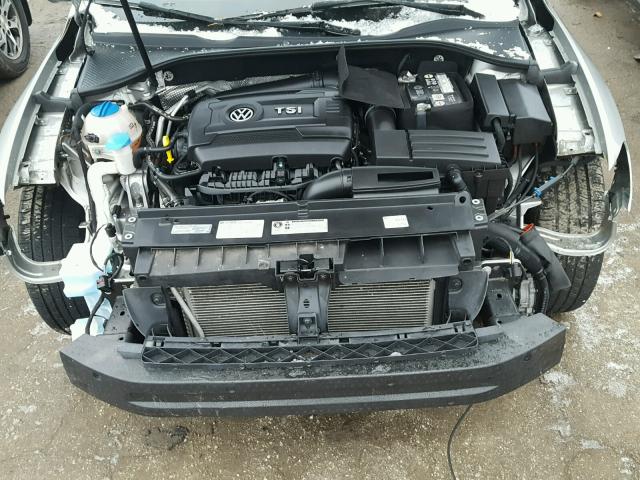 1VWAT7A35EC033026 - 2014 VOLKSWAGEN PASSAT S ვერცხლისფერი ფოტო 7