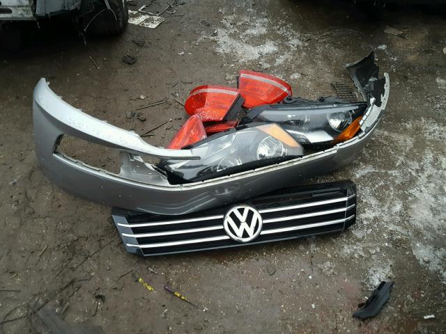 1VWAT7A35EC033026 - 2014 VOLKSWAGEN PASSAT S ვერცხლისფერი ფოტო 9