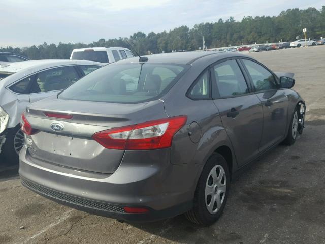 1FAHP3E21CL260183 - 2012 FORD FOCUS S GRAY photo 4