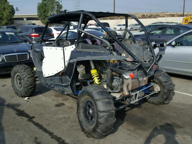 3NSVDK997HF800376 - 2017 POLARIS RZR XP 100 WHITE photo 3