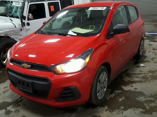 KL8CB6SA7HC759831 - 2017 CHEVROLET SPARK LS RED photo 2