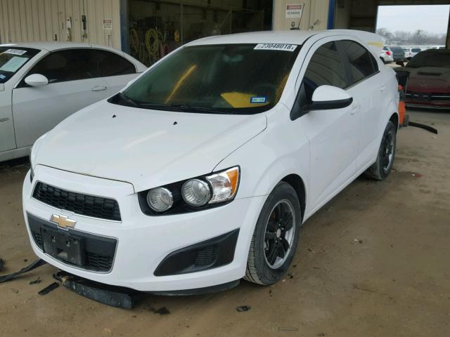 1G1JC5SH9G4115333 - 2016 CHEVROLET SONIC LT WHITE photo 2