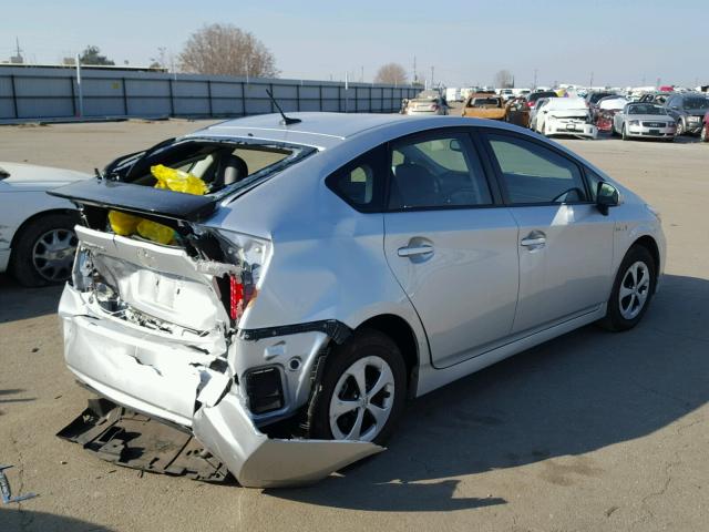 JTDKN3DUXD1646770 - 2013 TOYOTA PRIUS SILVER photo 4