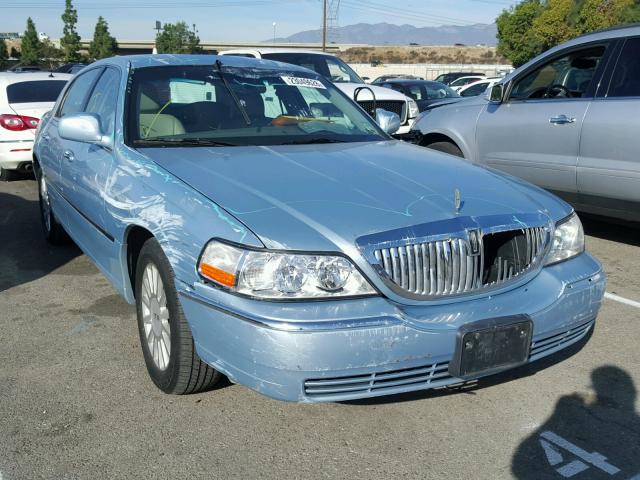 1LNHM81W45Y622985 - 2005 LINCOLN TOWN CAR S BLUE photo 1