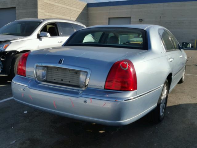 1LNHM81W45Y622985 - 2005 LINCOLN TOWN CAR S BLUE photo 4