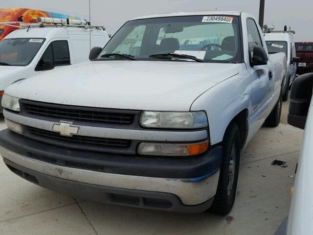 1GCEC14V3XE151498 - 1999 CHEVROLET SILVERADO WHITE photo 2