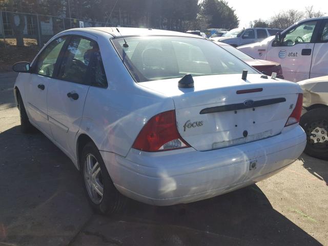 1FAFP34PX1W266757 - 2001 FORD FOCUS SE WHITE photo 3