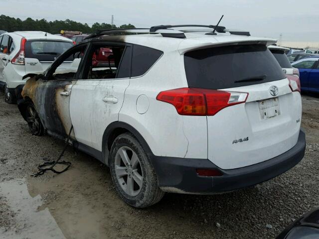 2T3WFREV7EW085567 - 2014 TOYOTA RAV4 XLE WHITE photo 3