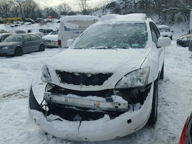 2T2HA31U05C054149 - 2005 LEXUS RX 330 WHITE photo 2