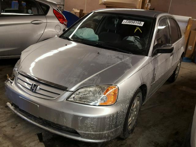 2HGES16182H596903 - 2002 HONDA CIVIC DX SILVER photo 2