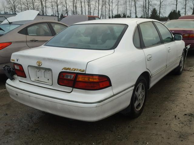 4T1BF18B8XU322435 - 1999 TOYOTA AVALON XL WHITE photo 4