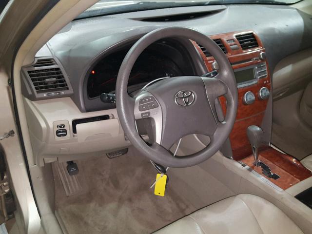 4T1BE46K29U845279 - 2009 TOYOTA CAMRY BASE GOLD photo 9