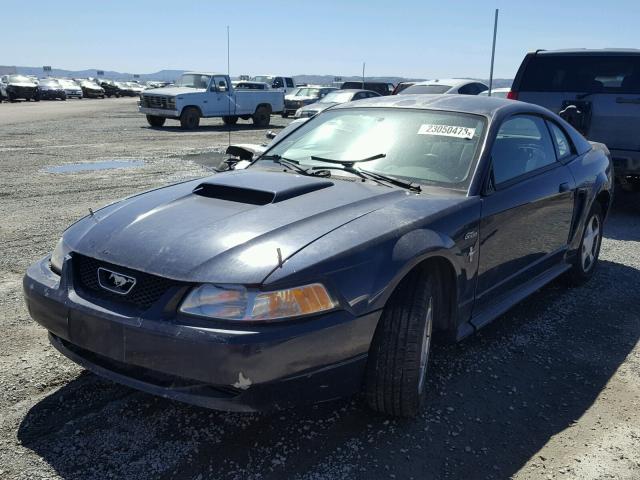 1FAFP40402F120032 - 2002 FORD MUSTANG BLUE photo 2