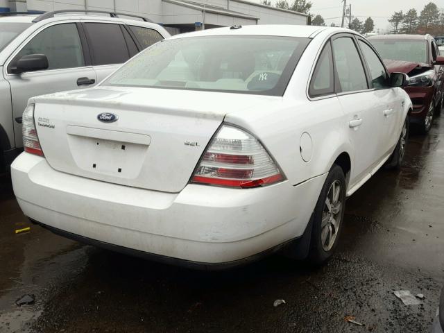 1FAHP24W28G128581 - 2008 FORD TAURUS SEL WHITE photo 4