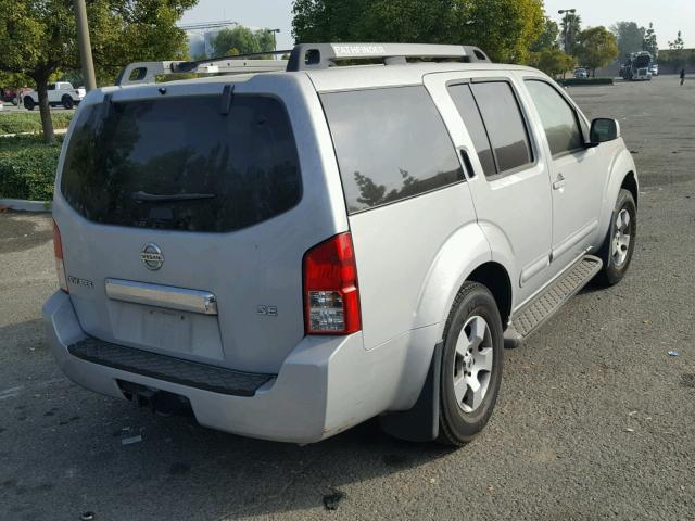 5N1AR18U97C615075 - 2007 NISSAN PATHFINDER SILVER photo 4