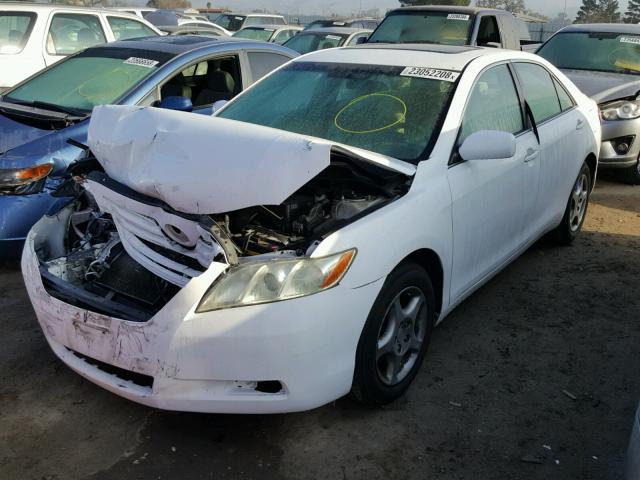 4T1BE46K07U502841 - 2007 TOYOTA CAMRY NEW WHITE photo 2