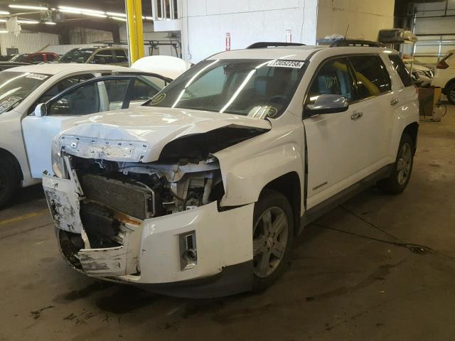 2GKFLXE51C6388659 - 2012 GMC TERRAIN SL WHITE photo 2