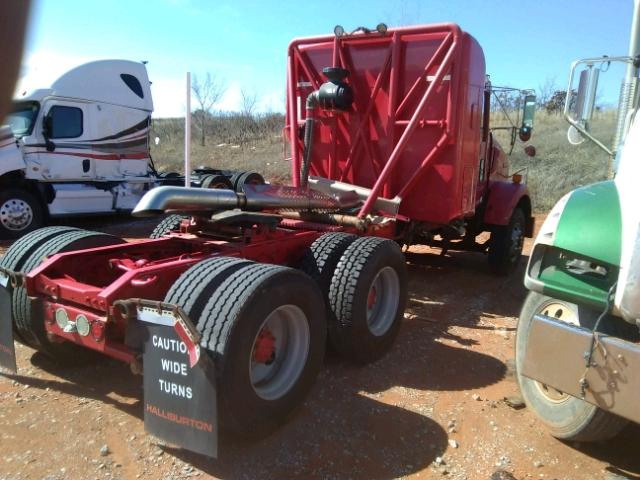 1XKDDU9X4AJ260169 - 2010 KENWORTH CONSTRUCTI RED photo 10