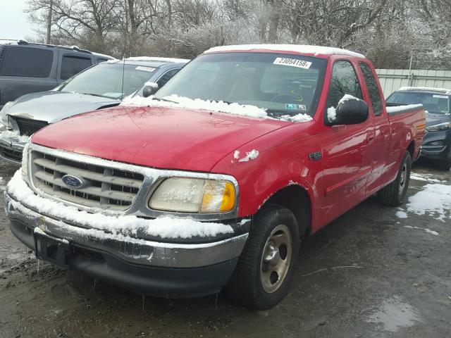 1FTZX1729YNB61266 - 2000 FORD F150 RED photo 2