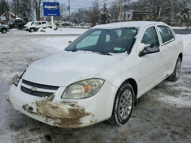 1G1AS58H897203981 - 2009 CHEVROLET COBALT LS WHITE photo 2