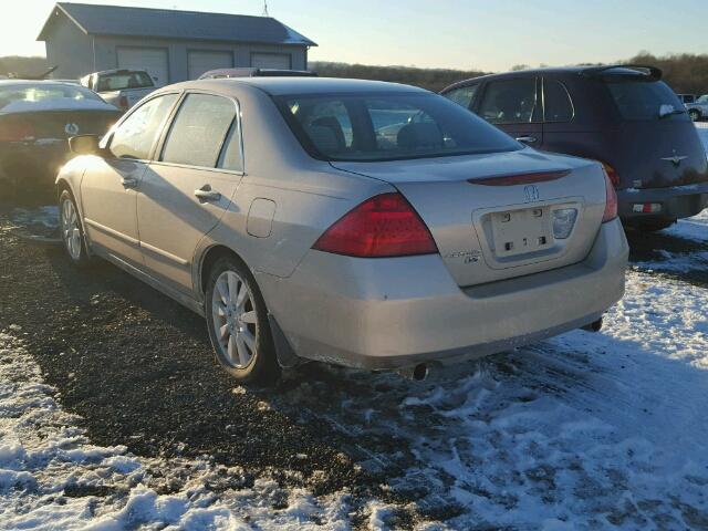 1HGCM66336A067962 - 2006 HONDA ACCORD LX GOLD photo 3