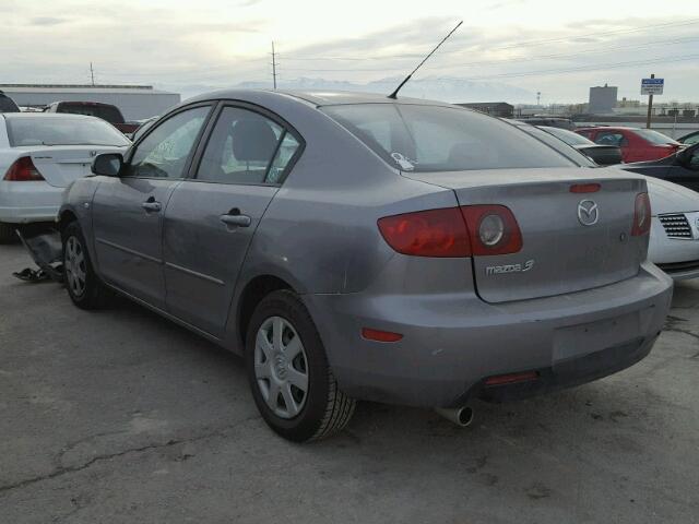 JM1BK12F161482314 - 2006 MAZDA 3 I GRAY photo 3