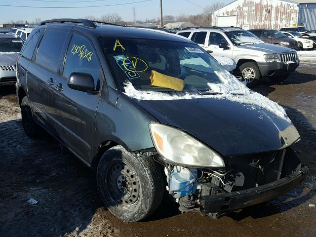 5TDZA23CX4S061655 - 2004 TOYOTA SIENNA CE GREEN photo 1