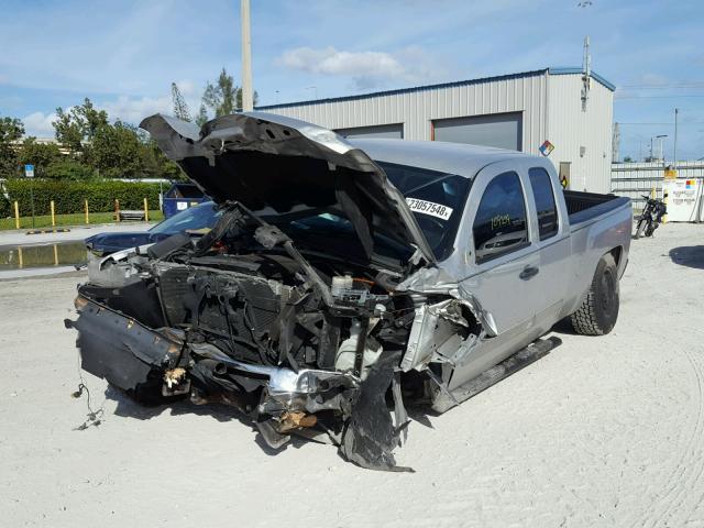 1GCRCSEA5BZ333790 - 2011 CHEVROLET SILVERADO SILVER photo 2