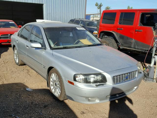 YV1TS91Z241352208 - 2004 VOLVO S80 T6 SILVER photo 1