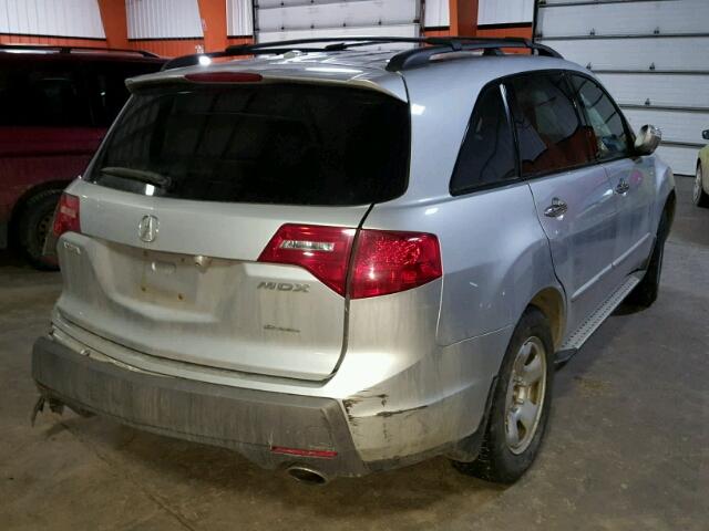 2HNYD285X8H000947 - 2008 ACURA MDX SPORT SILVER photo 4