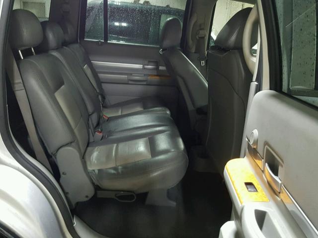 1A8HW58N08F117626 - 2008 CHRYSLER ASPEN LIMI 银色 照片 6