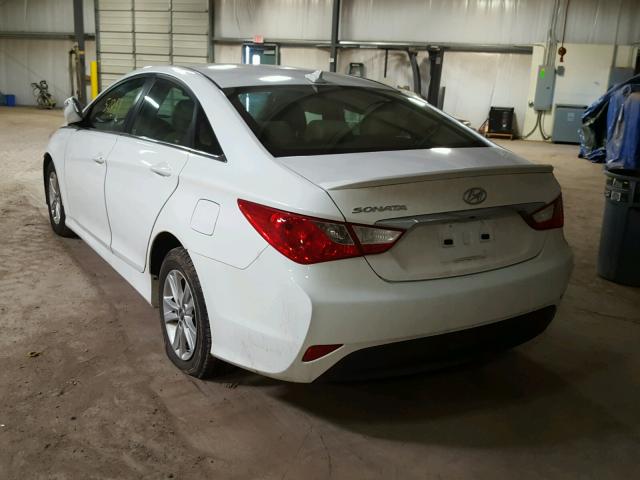 5NPEB4AC1EH882841 - 2014 HYUNDAI SONATA GLS WHITE photo 3