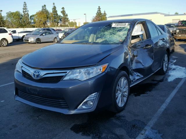 4T1BD1FK6EU111224 - 2014 TOYOTA CAMRY HYBR CHARCOAL photo 2