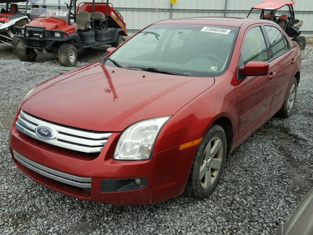 3FAHP07137R104575 - 2007 FORD FUSION SE RED photo 2